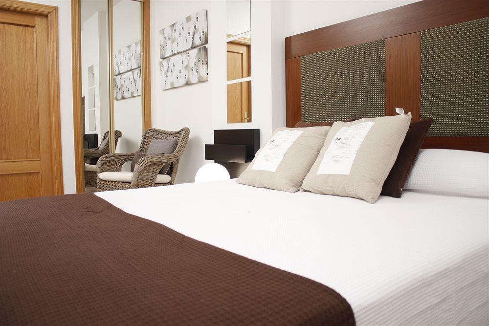 Appartamento Wootravelling Plaza De Oriente Homtels *