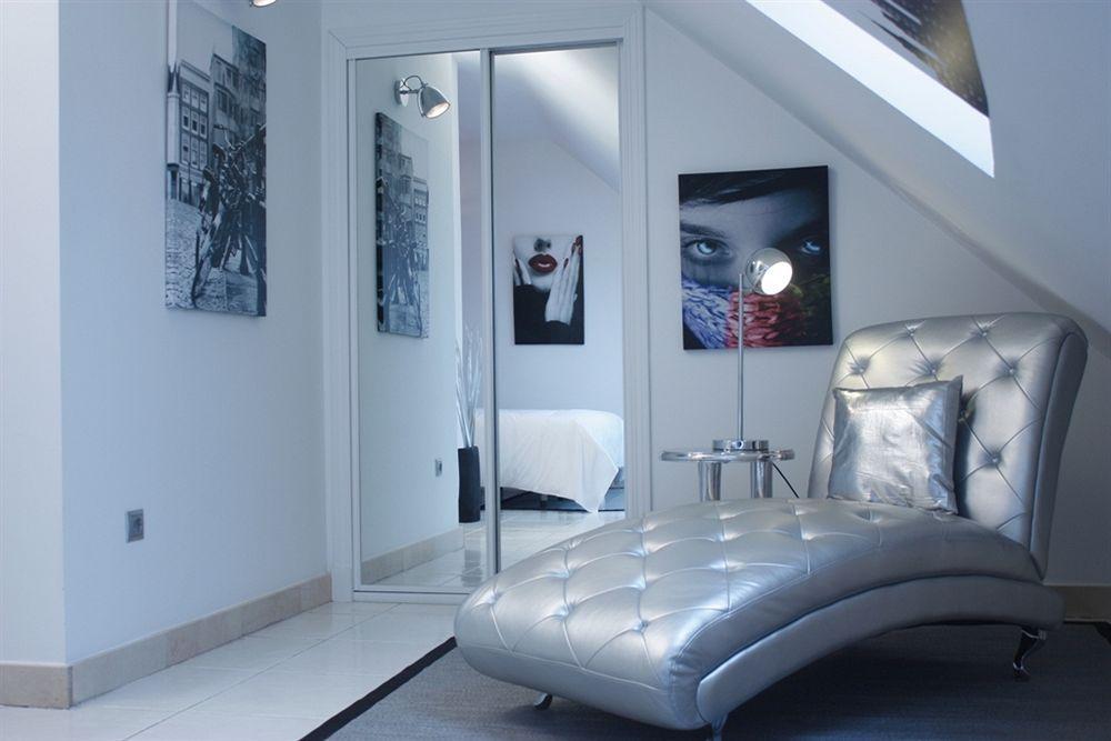 Appartamento Wootravelling Plaza De Oriente Homtels *